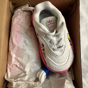 Baby Adidas size 4 brand new never worn